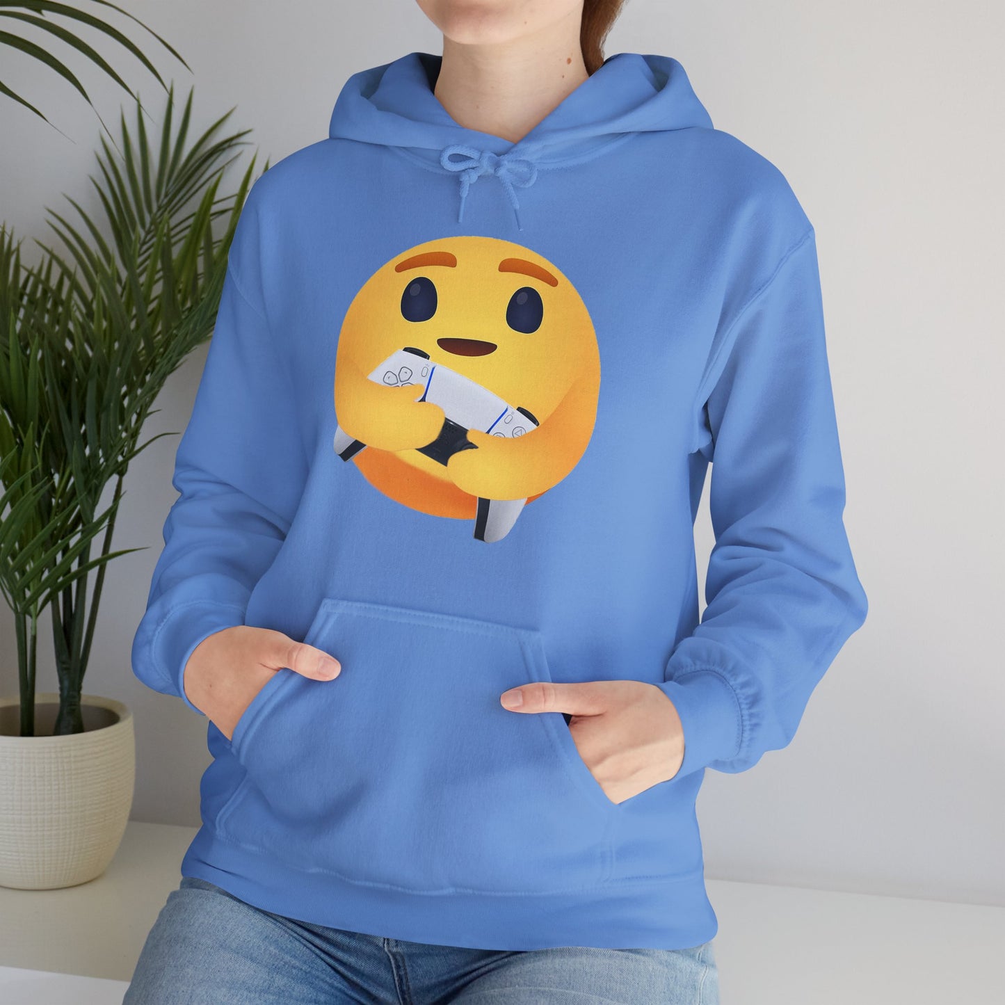 Gaming Love Unisex Heavy Blend™ Hooded Sweatshirt by Phiva357